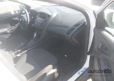 2018 Ford Focus S из США, поврежденный, VIN 1FADP3E28JL244722